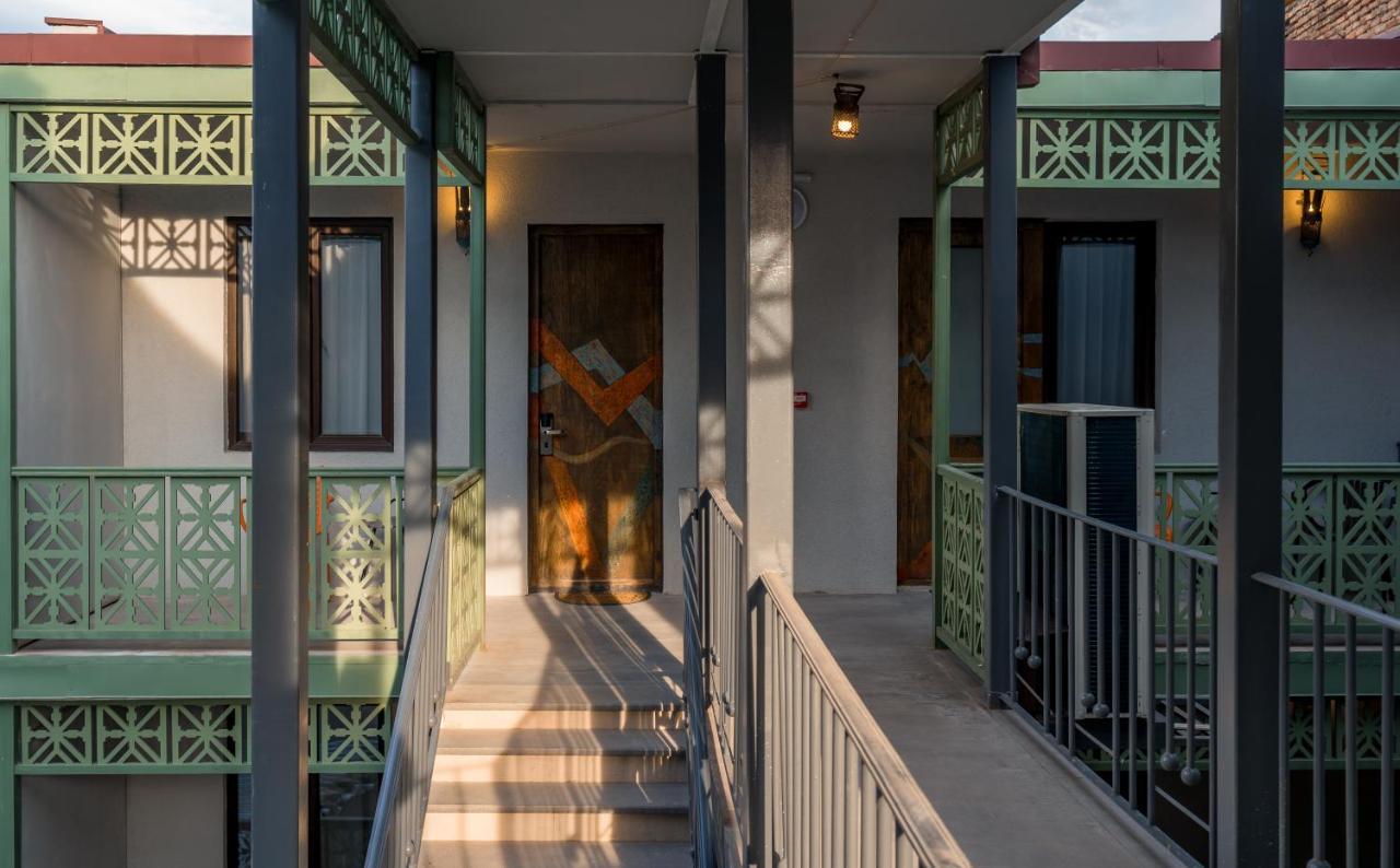 Boutique Kosher Hotel Tourfa Tbilisi ภายนอก รูปภาพ