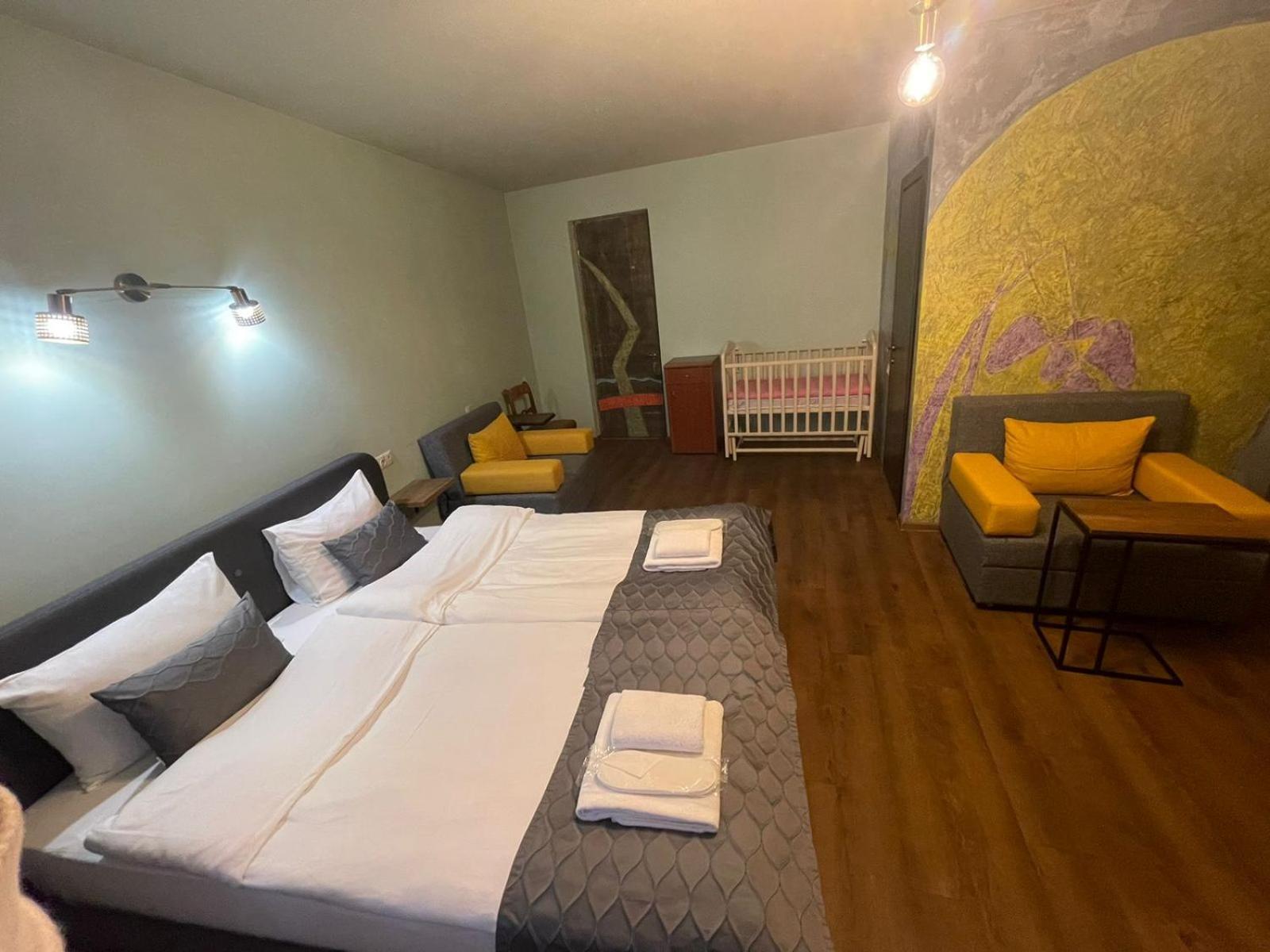 Boutique Kosher Hotel Tourfa Tbilisi ภายนอก รูปภาพ